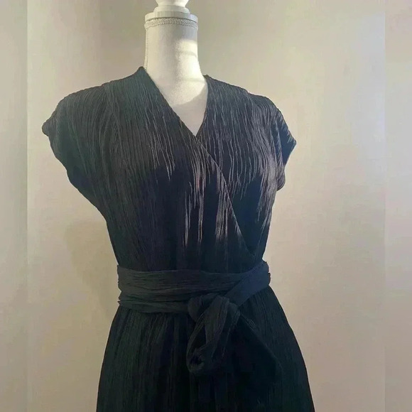 MM. Lafleur New York Devlin -Pleat Jersey Black Long Maxi Dress Size 4 NWT - Picture 3 of 14